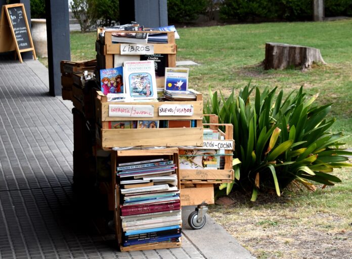 a.uy_2025_02_libreria_06